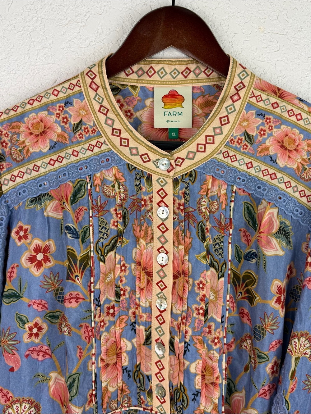 Farm Rio | Super Bloom Tapestry Blouse New - Picture 2 of 11